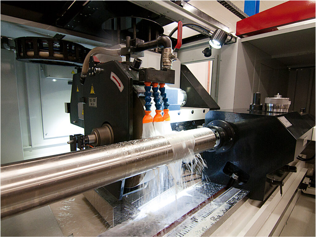 Internal view of BHMR Fermat grinder sold in the U.K. Leader CNC Technologies.