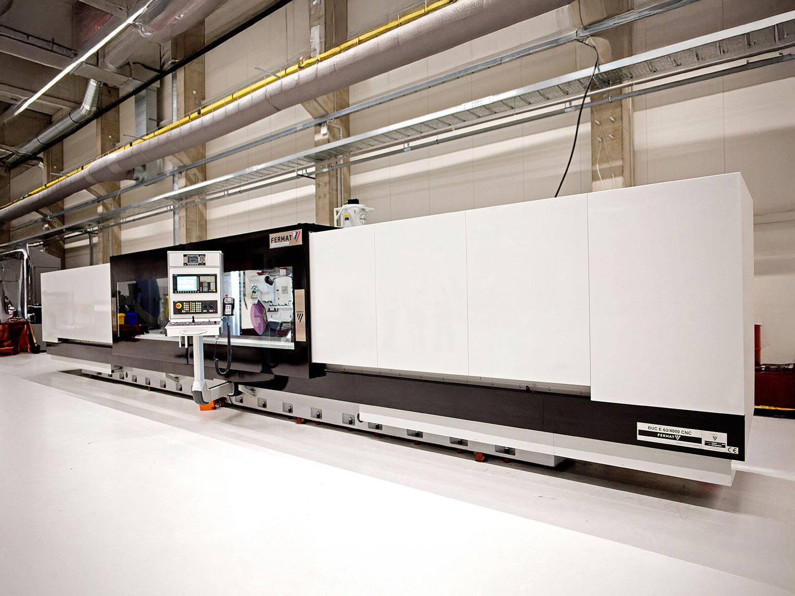 Side view of BUCE Fermat grinder sold in the U.K. Leader CNC Technologies.