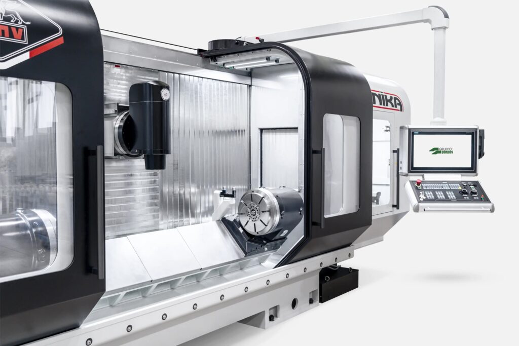 Gruppo Parpas Unika Blade Internal View with spindle and control panel. Sold in the U.K by Leader CNC Technologies.